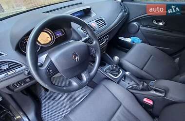 Универсал Renault Megane 2011 в 