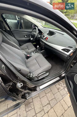 Универсал Renault Megane 2010 в 
