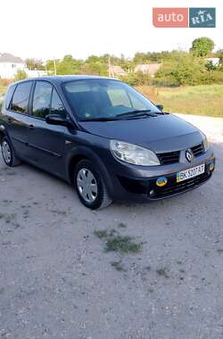 Седан Renault Megane 2004 в Запорожье
