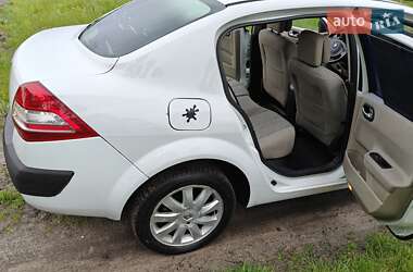 Седан Renault Megane 2006 в 