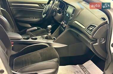 Седан Renault Megane 2018 в 