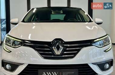 Седан Renault Megane 2018 в 