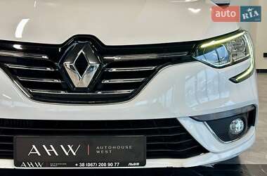 Седан Renault Megane 2018 в 