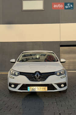 Хэтчбек Renault Megane 2017 в Ровно