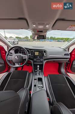 Хэтчбек Renault Megane 2018 в 