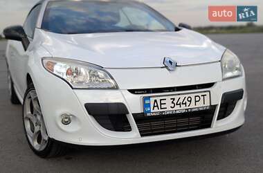 Кабриолет Renault Megane 2010 в 