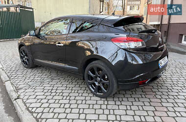 Купе Renault Megane 2009 в 