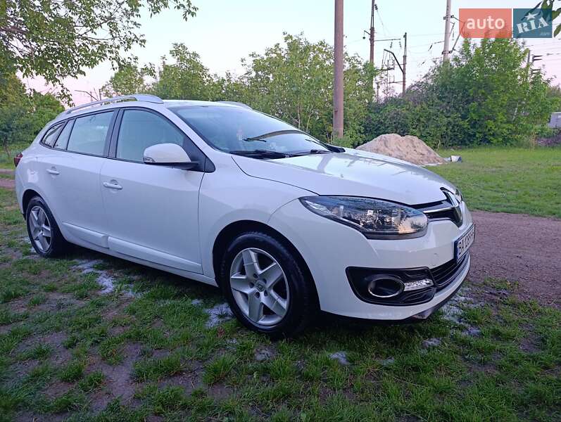 Универсал Renault Megane 2016 в Знаменке