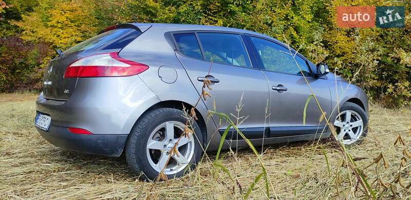 Хетчбек Renault Megane 2012 в Кам'янець-Подільському