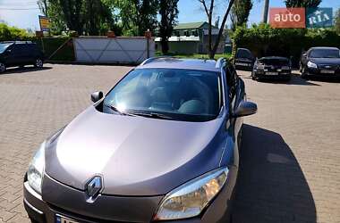 Универсал Renault Megane 2011 в 