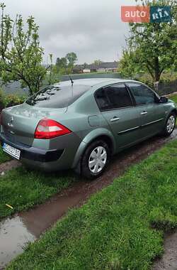 Седан Renault Megane 2005 в 