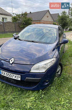 Хэтчбек Renault Megane 2009 в 