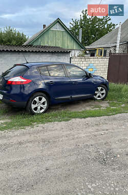 Хэтчбек Renault Megane 2009 в 