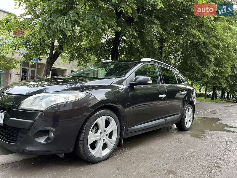 Универсал Renault Megane 2010 в Тернополе фото 24 Универсал Renault Megane 2010 в Тернополе