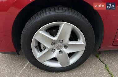 Хэтчбек Renault Megane 2014 в 