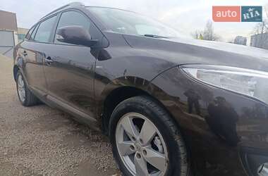 Универсал Renault Megane 2012 в 