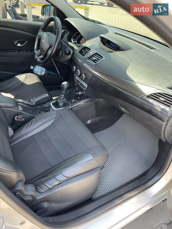 Универсал Renault Megane 2011 в Кривом Роге