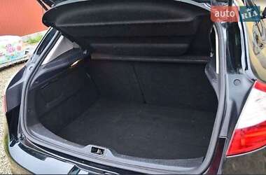 Хэтчбек Renault Megane 2012 в 