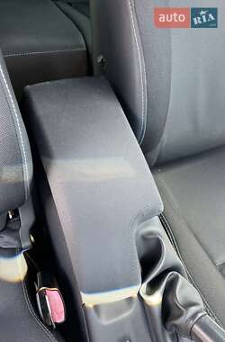 Купе Renault Megane 2010 в 