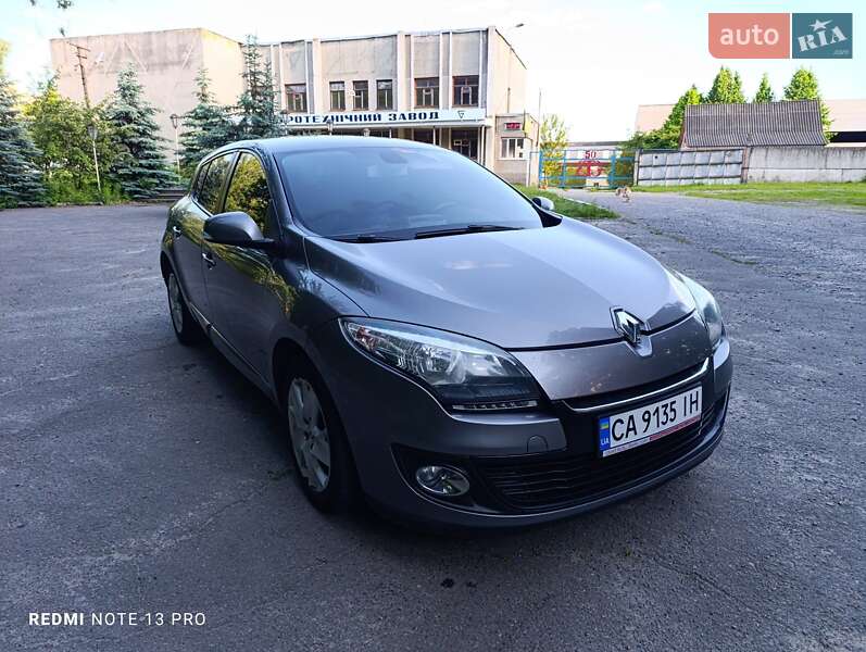 Хэтчбек Renault Megane 2013 в Бершади фото 12 Хэтчбек Renault Megane 2013 в Бершади