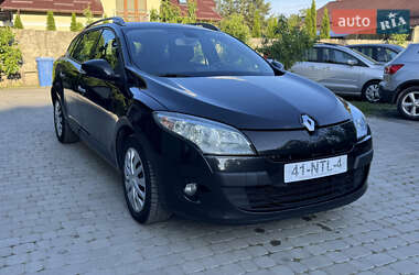 Универсал Renault Megane 2010 в Староконстантинове