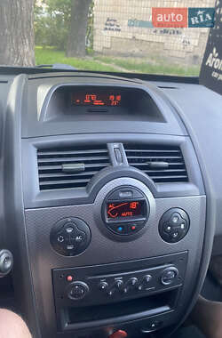 Седан Renault Megane 2003 в Киеве