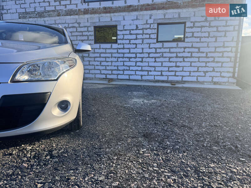 Универсал Renault Megane 2012 в Звенигородке