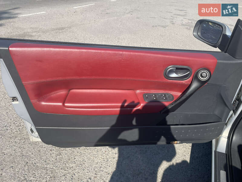 Кабриолет Renault Megane 2006 в Ровно фото 12 Кабриолет Renault Megane 2006 в Ровно