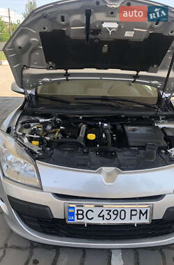 Универсал Renault Megane 2010 в 