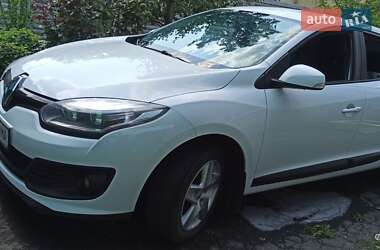 Хетчбек Renault Megane 2015 в 