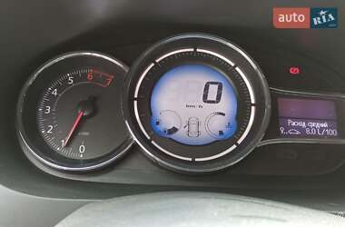 Хетчбек Renault Megane 2015 в 
