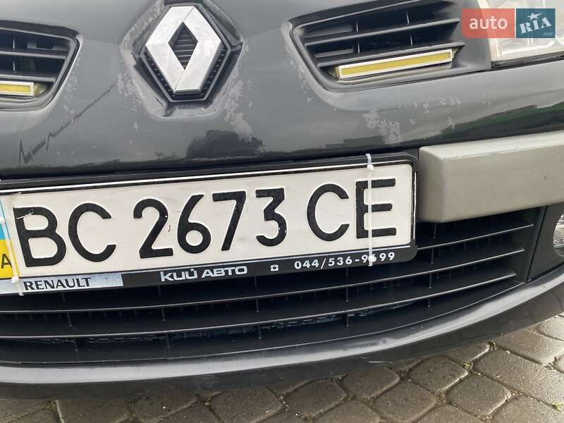 Седан Renault Megane 2006 в Дрогобичі фото 10 Седан Renault Megane 2006 в Дрогобичі