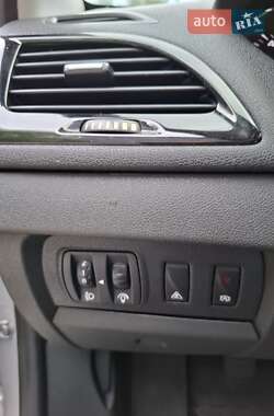 Универсал Renault Megane 2012 в 