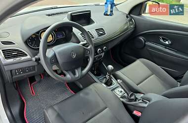Хетчбек Renault Megane 2014 в 