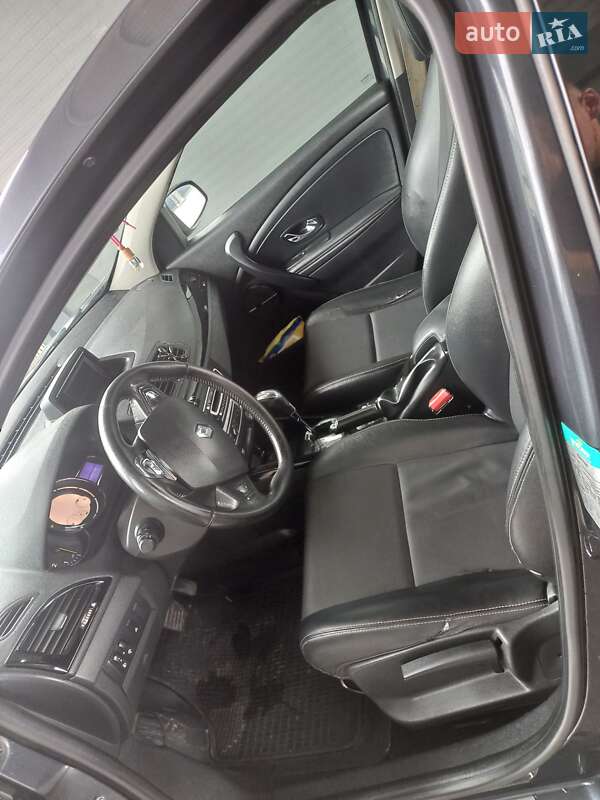 Хэтчбек Renault Megane 2013 в Буске