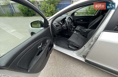 Универсал Renault Megane 2012 в 