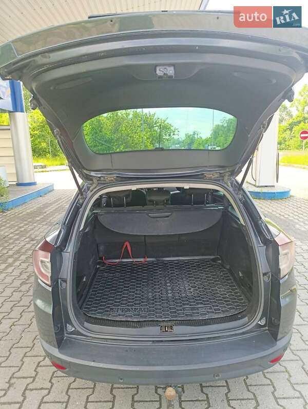 Универсал Renault Megane 2011 в Староконстантинове
