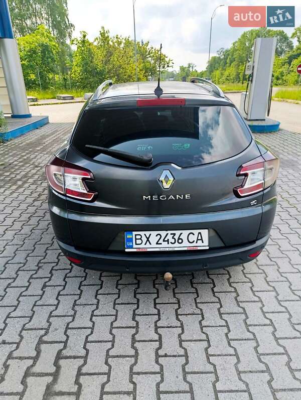 Универсал Renault Megane 2011 в Староконстантинове