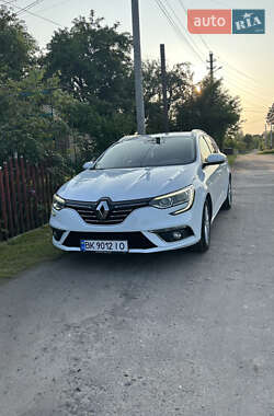 Універсал Renault Megane 2016 в Рівному