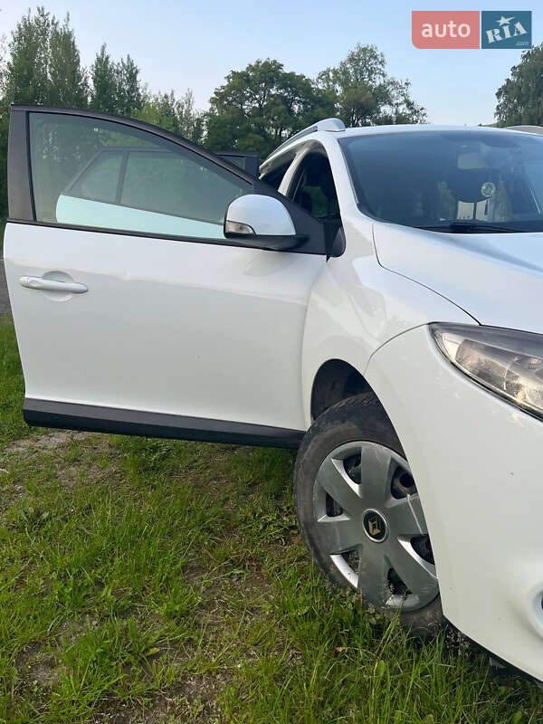 Універсал Renault Megane 2010 в Чорткові