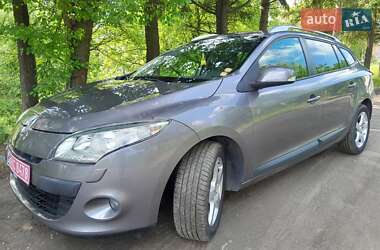 Универсал Renault Megane 2011 в 