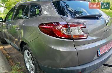Универсал Renault Megane 2011 в 