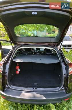 Универсал Renault Megane 2012 в Заре