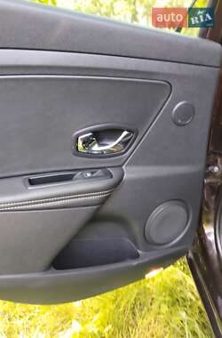Универсал Renault Megane 2012 в Заре