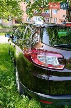 Универсал Renault Megane 2012 в Заре