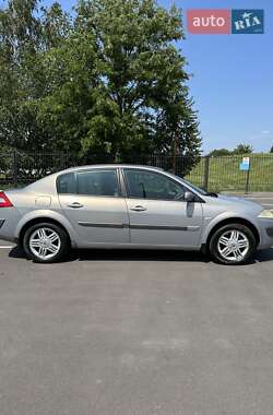 Седан Renault Megane 2005 в 