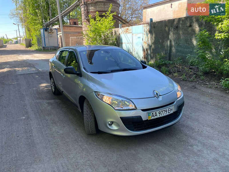 Універсал Renault Megane 2010 в Чернігові