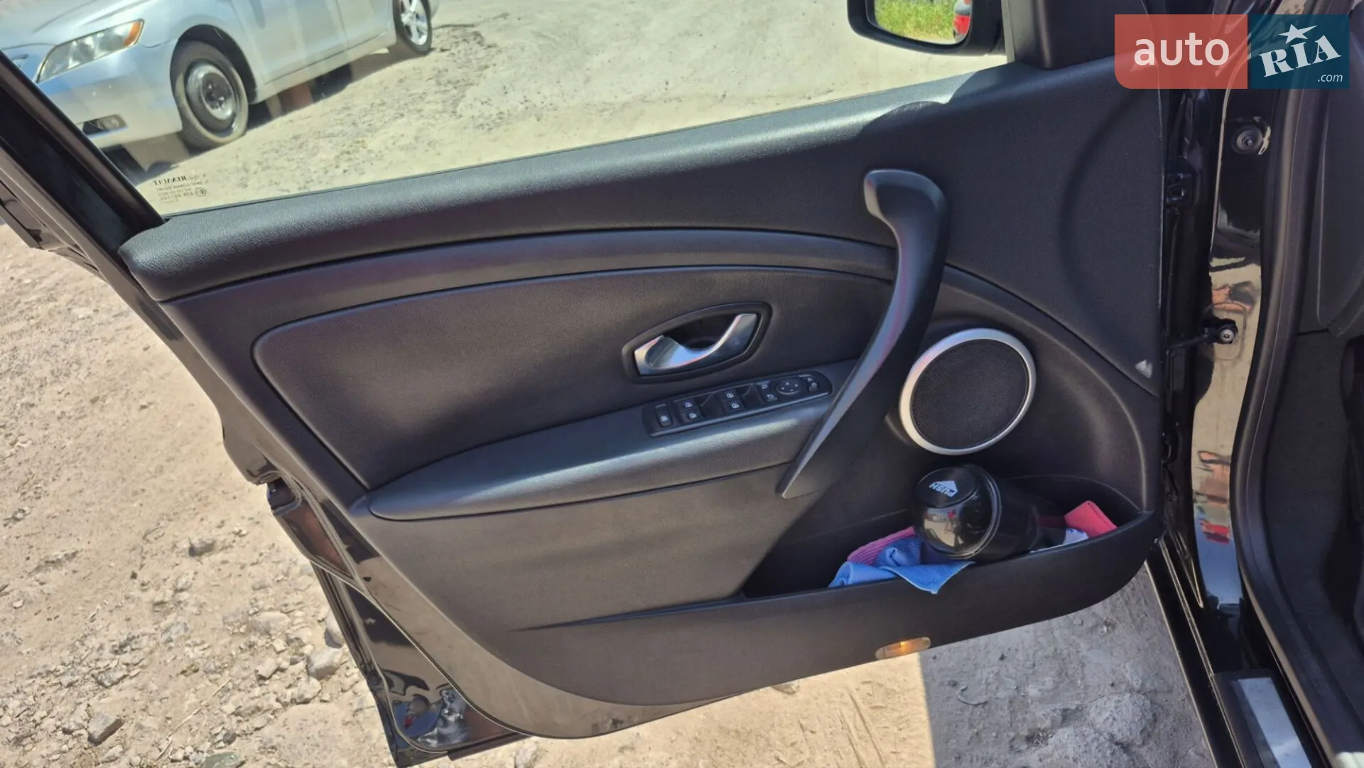 2010 Renault Megane - мініатюра 30