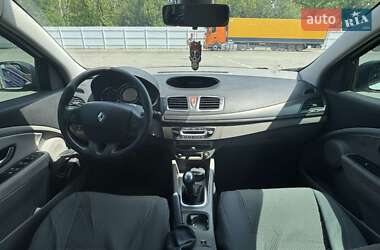 Хетчбек Renault Megane 2009 в 