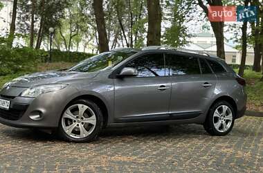 Универсал Renault Megane 2010 в 